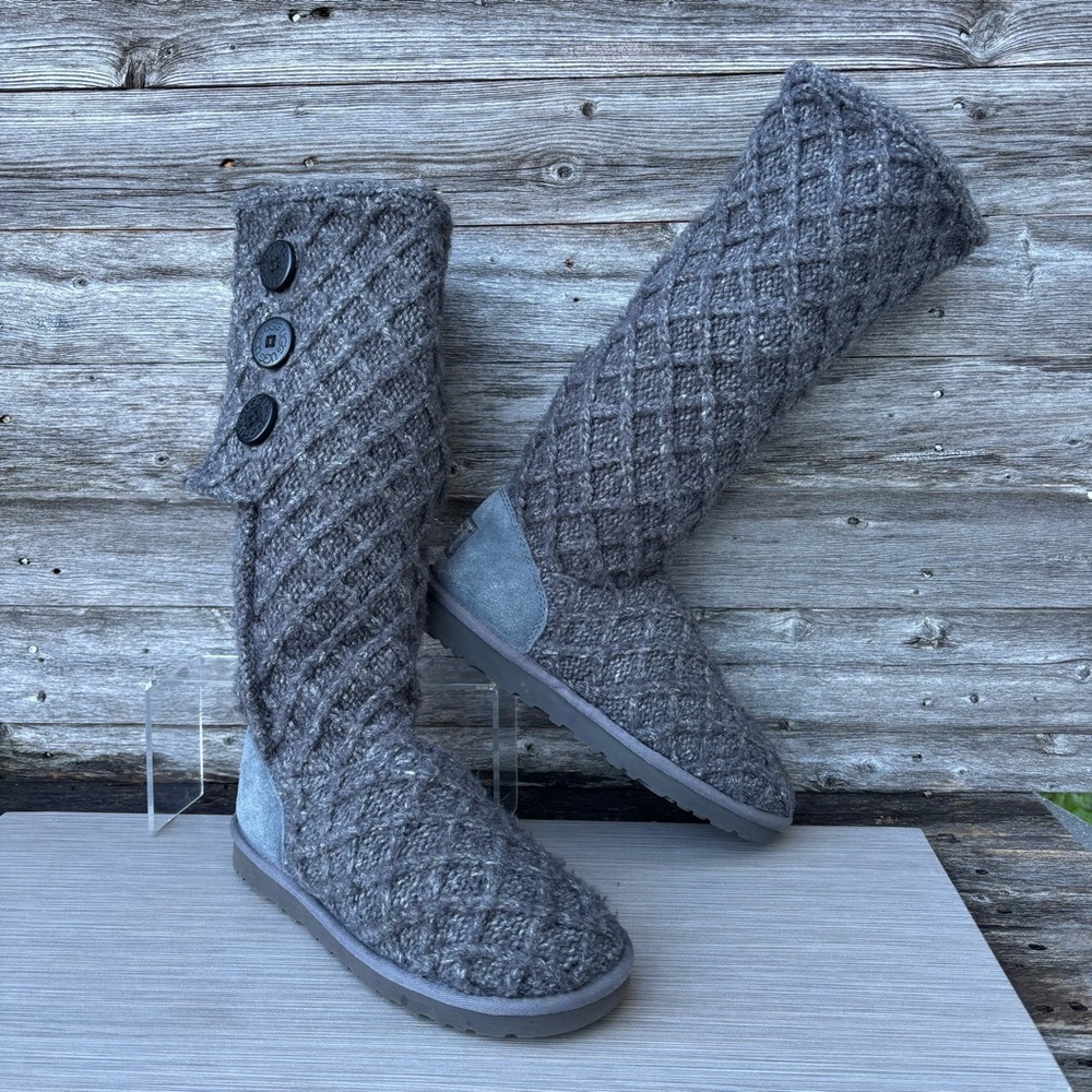 UGG AUSTRALIA Lattice Cardy Knit Boots